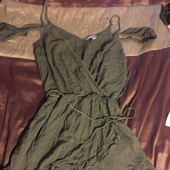 American Eagle Outfitters Dresses & Skirts - American Eagle Romper